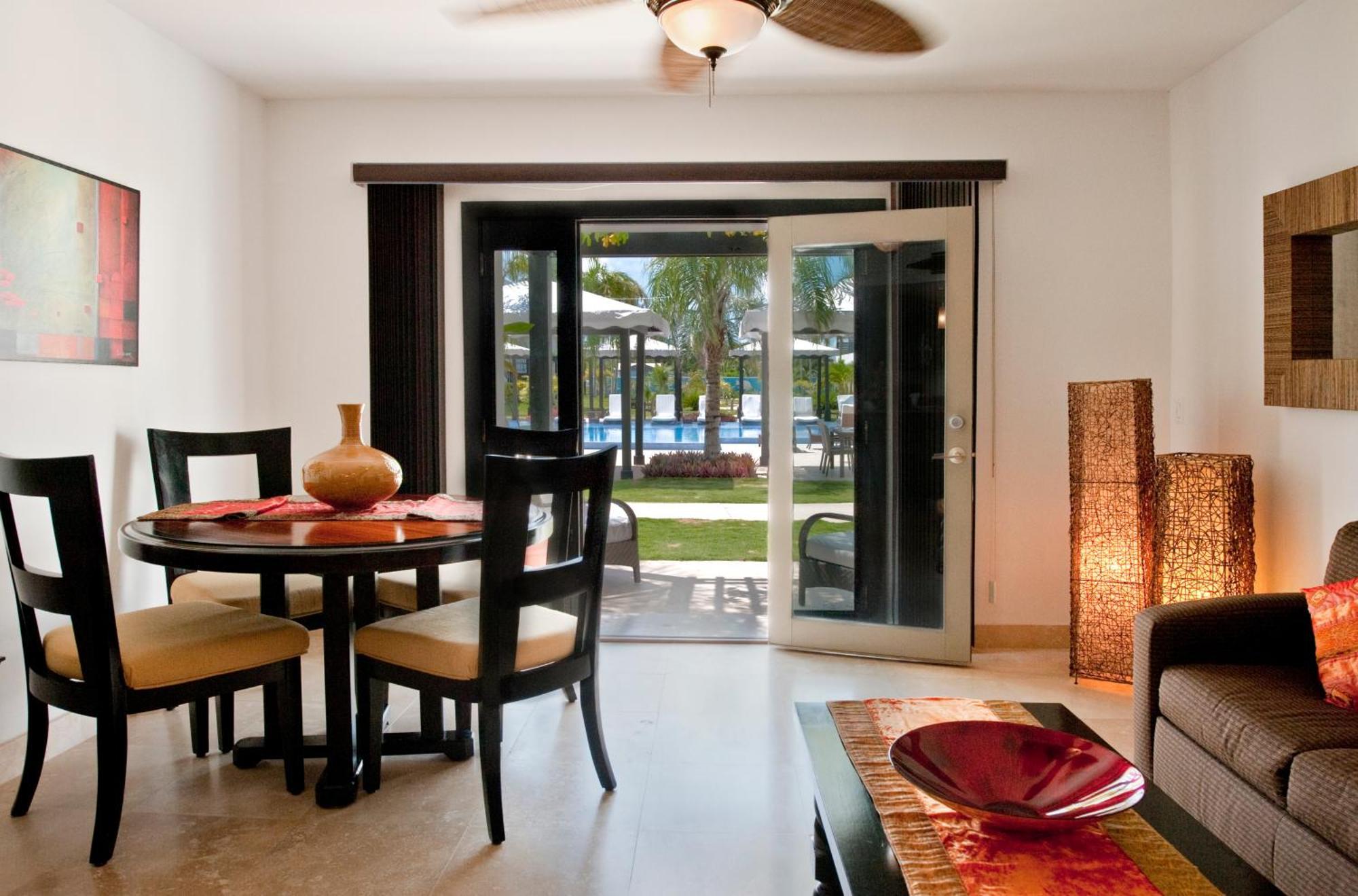 One-Bedroom Garden View Condo